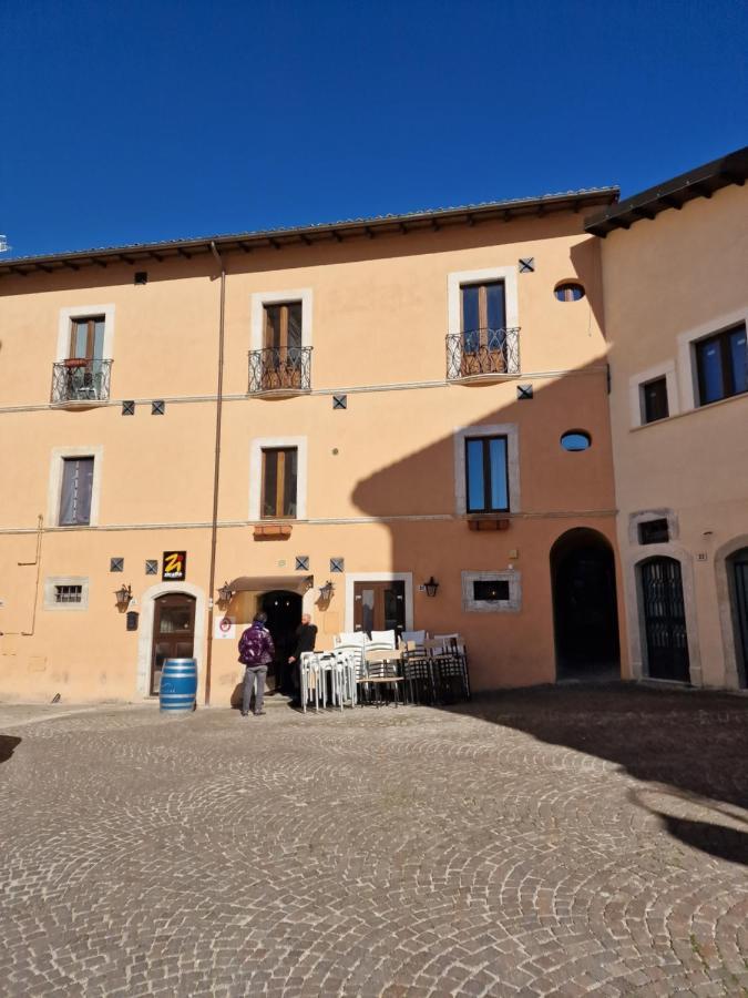 Casa Matteo-Gran Sasso Apartment L'Aquila Exterior photo
